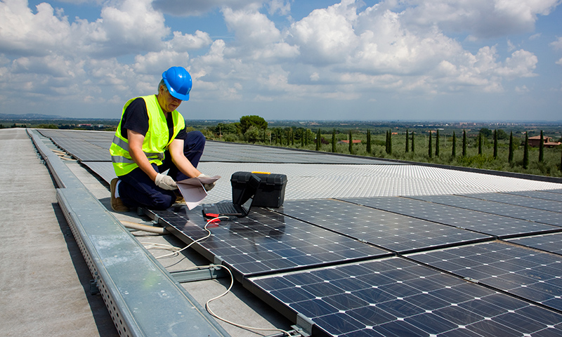 Požadavky na kabely, kabelové žlaby a kabelové trasy u fotovoltaických systémů instalovaných na střechách z pohledu požární bezpečnosti